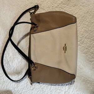 Coach Tan and Cream Leather Shoulder Bag